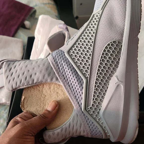 Fenty Puma - Picture 9 of 16